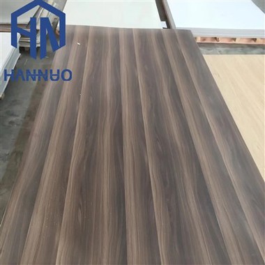 Kertas Dekoratif Tekanan Tinggi