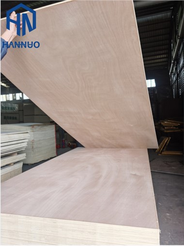 Kayu Lapis Okoume/Kayu Lapis Komersial Okoume